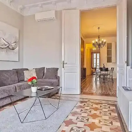 Apartmán Flateli Universitat *
